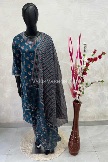 Ready Made - Salwar, Kameez & Duppatta(3pc) - Printed - VVRBS002