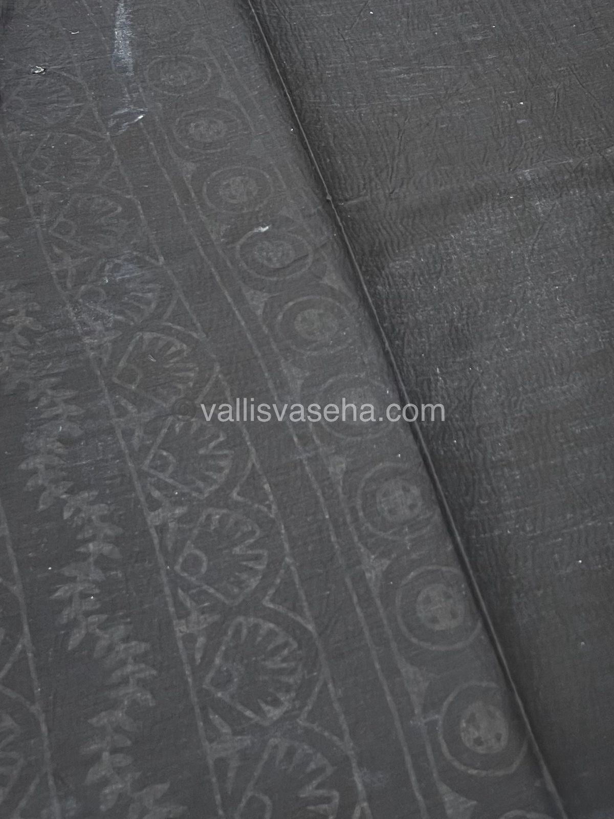 Pure Soft Mul Mul Cotton Sarees - VVMMC001