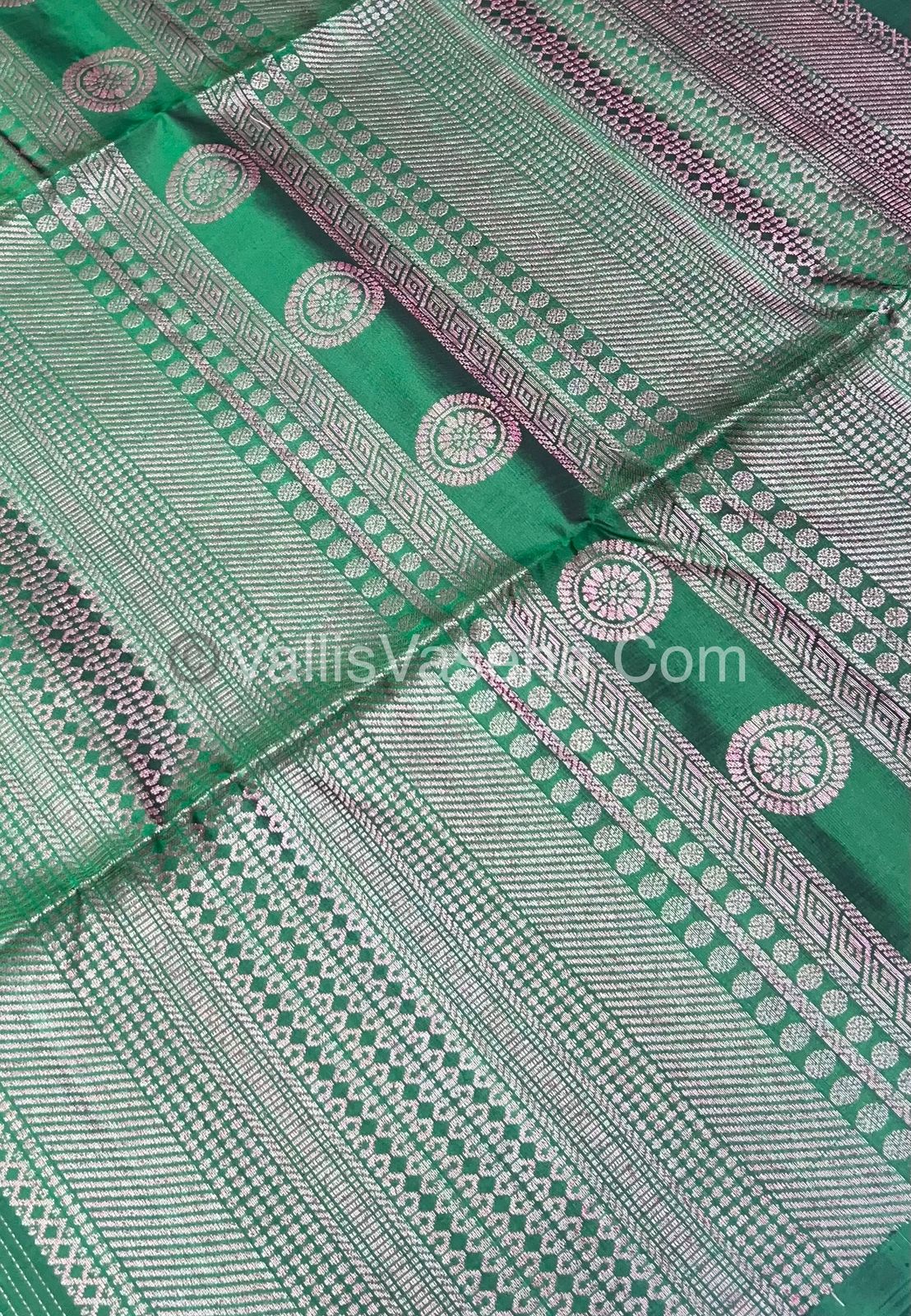 Pure Soft Silk Saree - Antique Zari - Border Less - Green - VVPSS037
