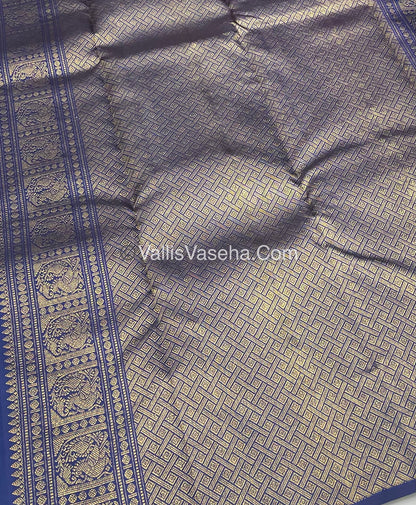 Pure Kanchipuram Silk Saree - Green with Blue - VVPS005