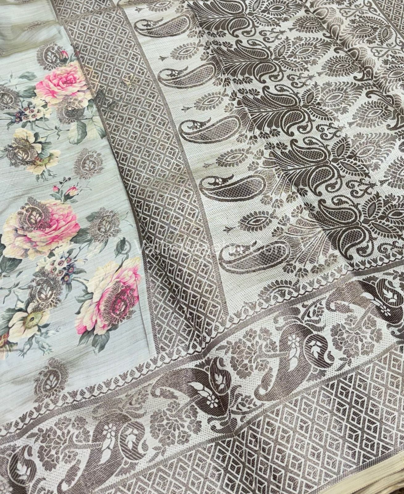 50% less - Offer Saree - Tussar  Saree - VVDS003