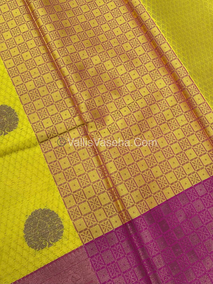 30% less - Offer Saree - Semi Banarasi Saree - VVDS007