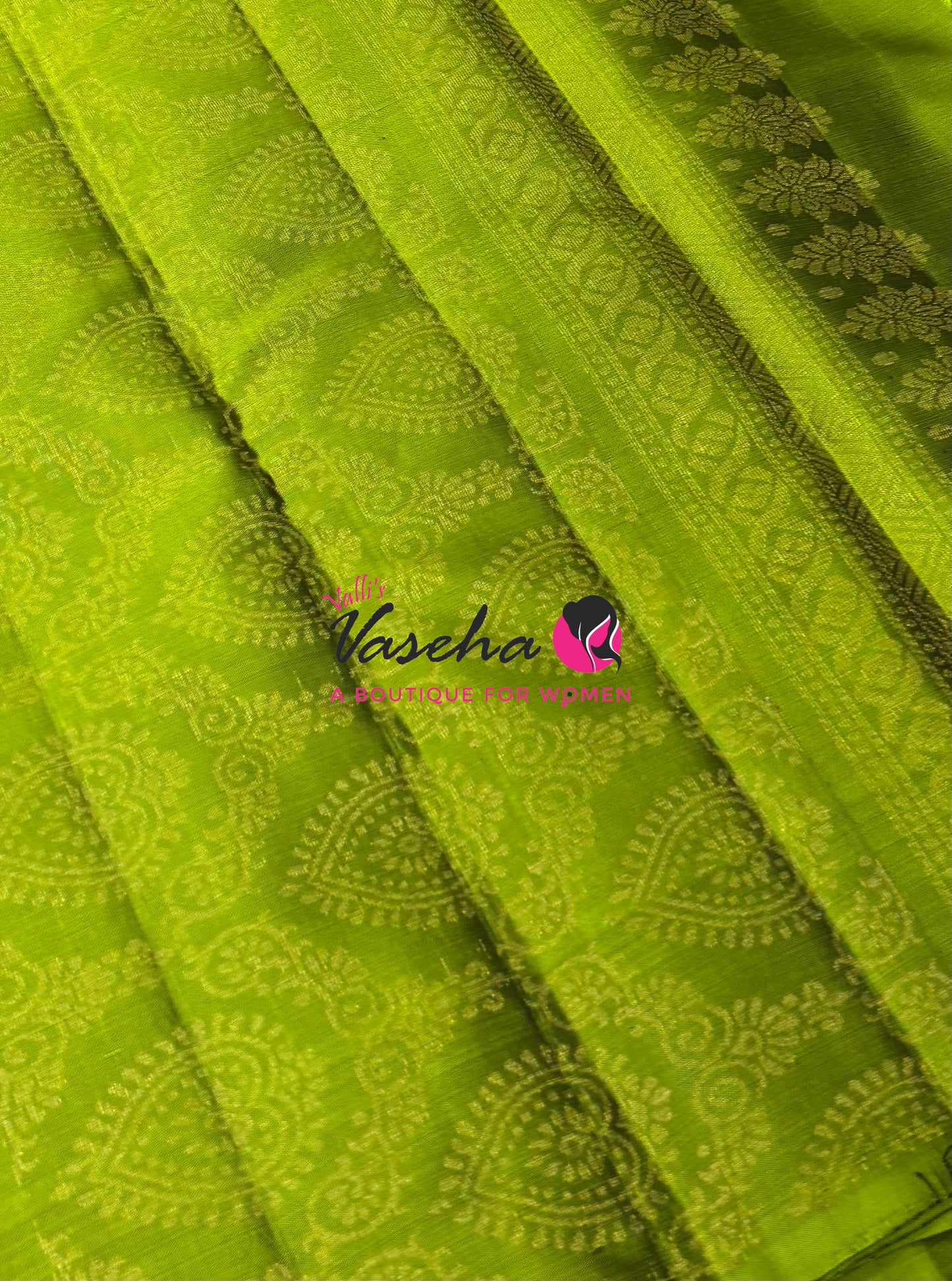Half Mix - Pure Soft Silk Saree - VVPSS104