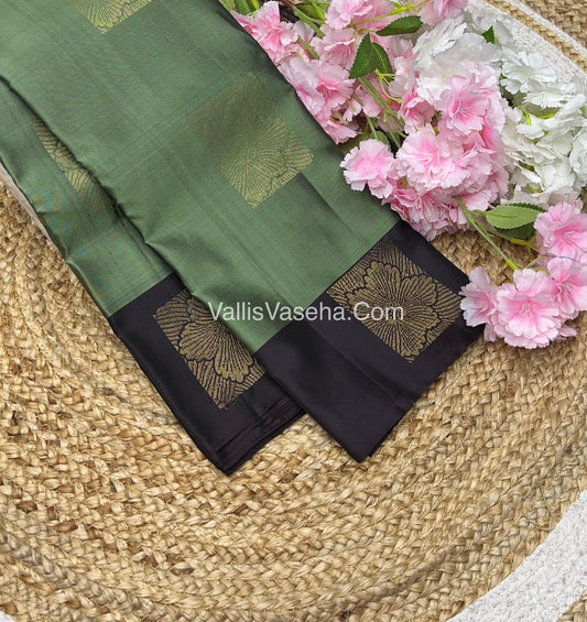 Half Mix - Pure Soft Silk Saree - VVPSS040