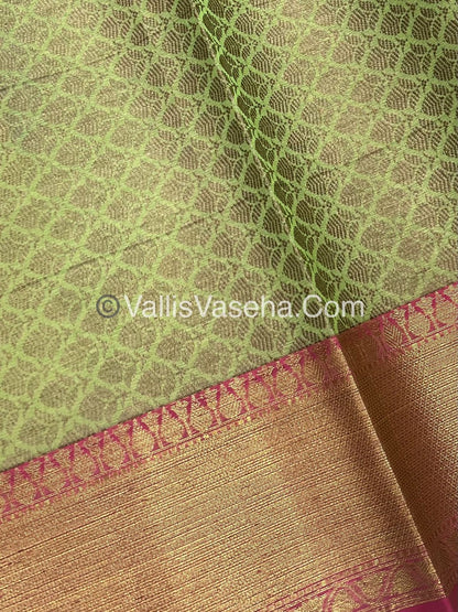 40% less - Offer Saree - semi Banarsi Saree - VVDS006