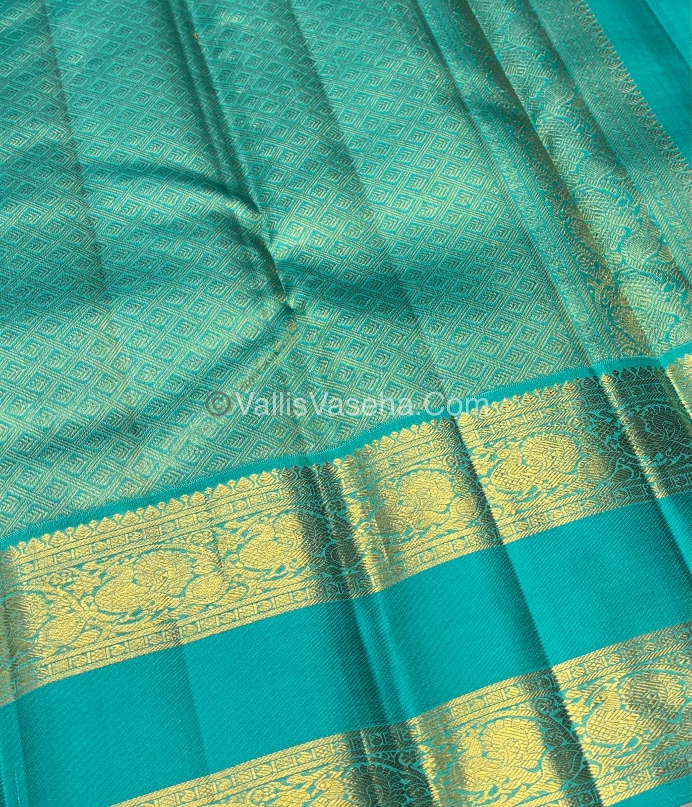 Pure Vintage Korvai Kanchipuram Silk Saree - Blue & Turquoise Blue Combo - VVPS021