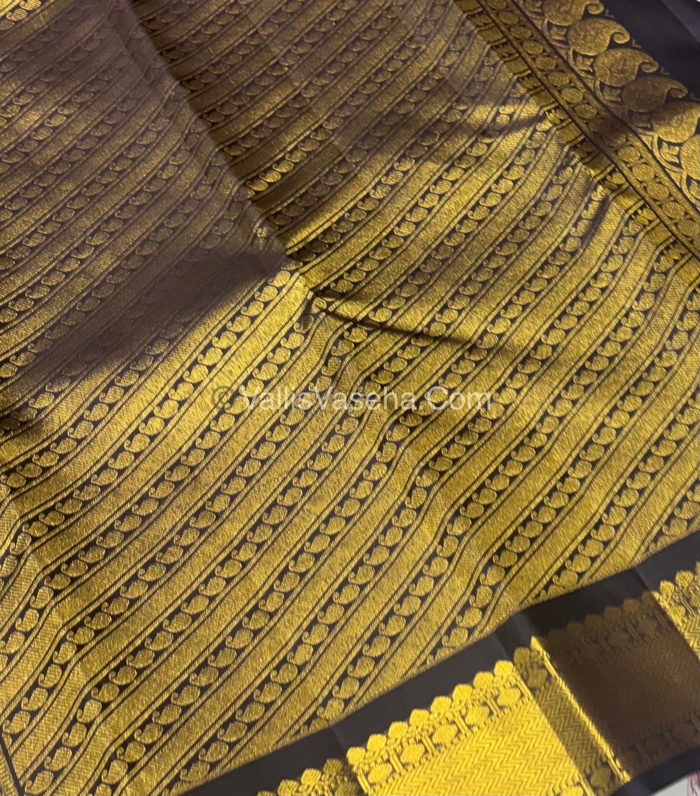 Pure Kanchipuram Silk Saree | Pazhum Pazhamum Checks |VVPS017