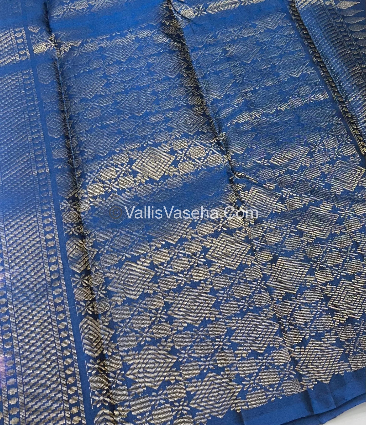 Half Mix - Pure Soft Silk Saree - VVPSS030