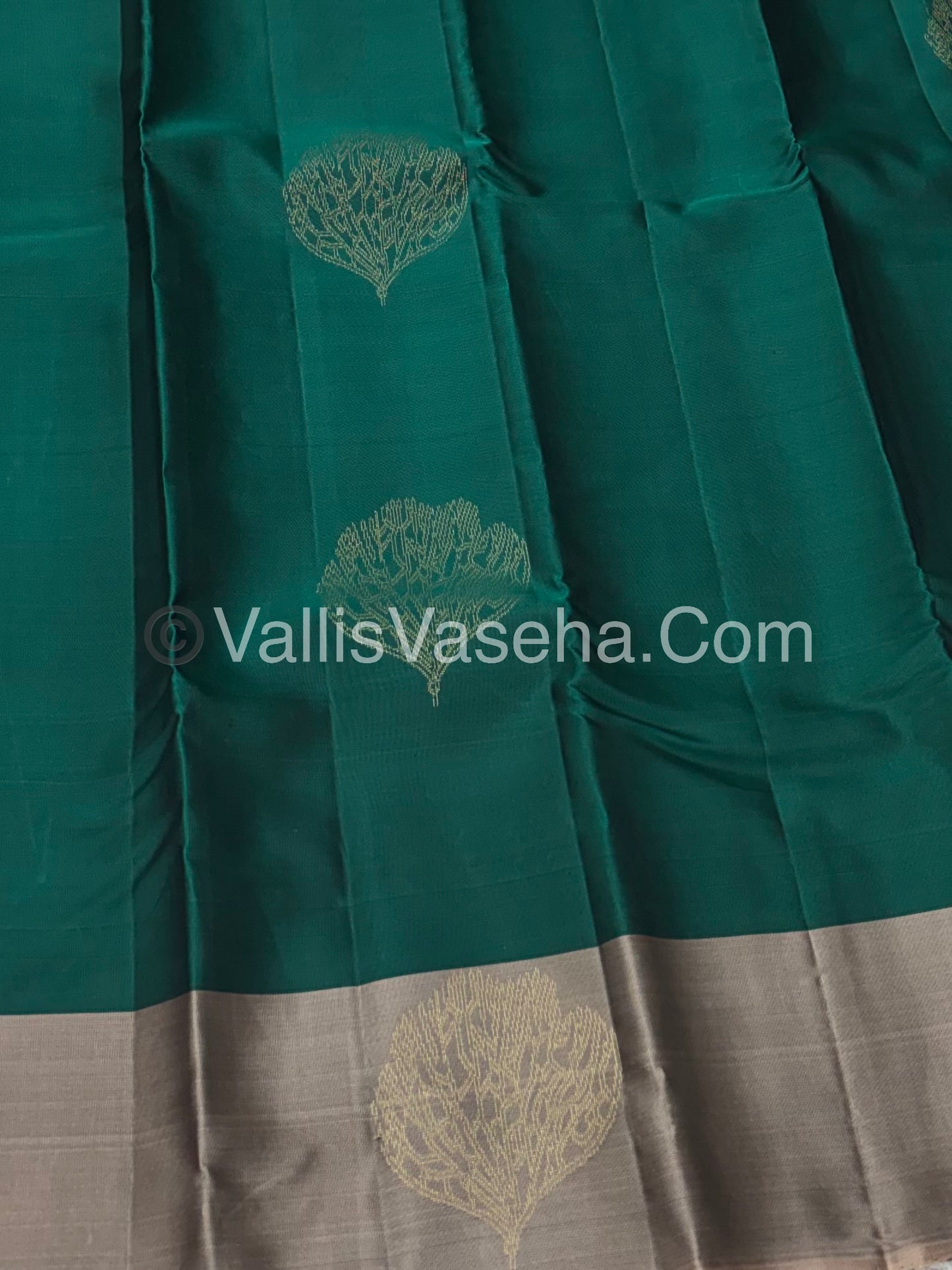 Half Mix - Pure Soft Silk Saree - VVPSS075