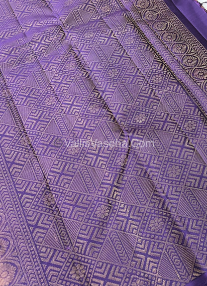 Half Mix - Pure Soft Silk Saree - VVPSS030