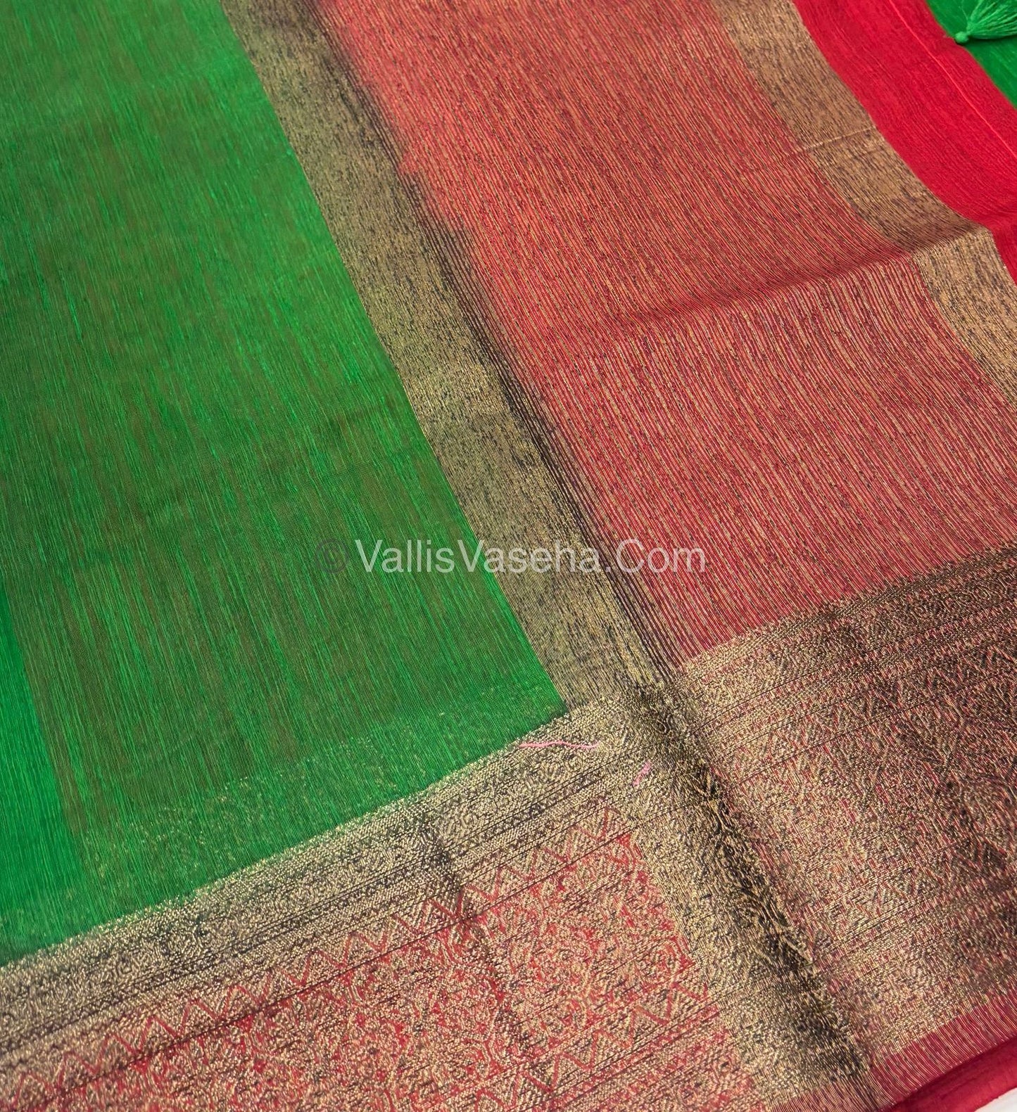 Bamboo Silk Saree - Green With Red Shade - VVBSS006
