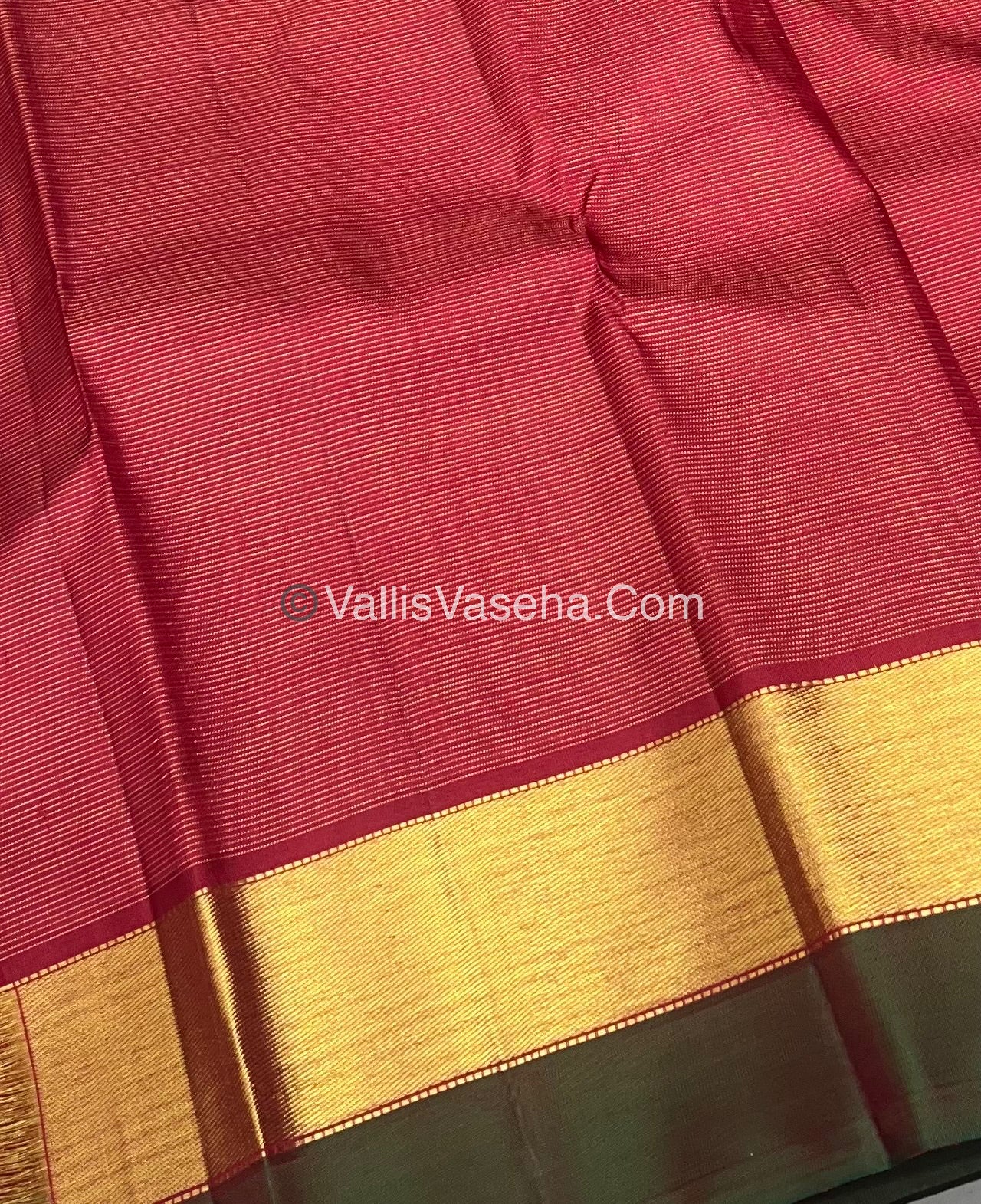 Pure Kanchipuram Silk Saree - Vaira Voosi - Maroon - VVPS011