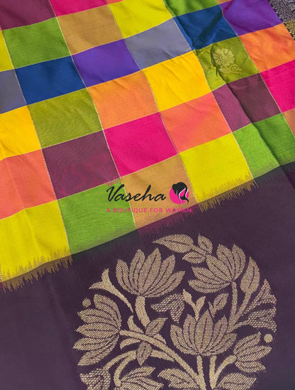 Semi Soft Silk  - Madras Checks Pattern - Brown Shade  - VVSSS042