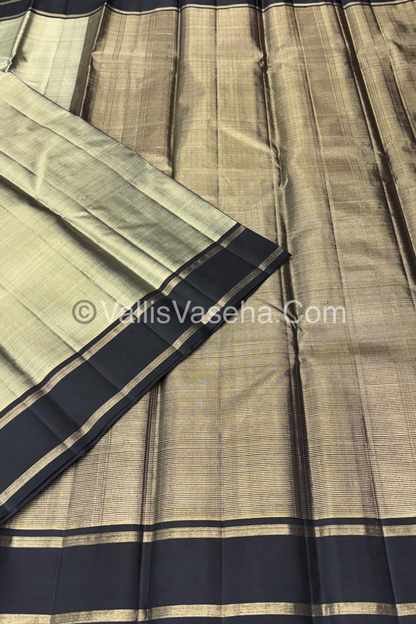 Pure Kanchipuram Silk Saree - Vaira Voosi Design - Grey With Black Shade - VVPS030