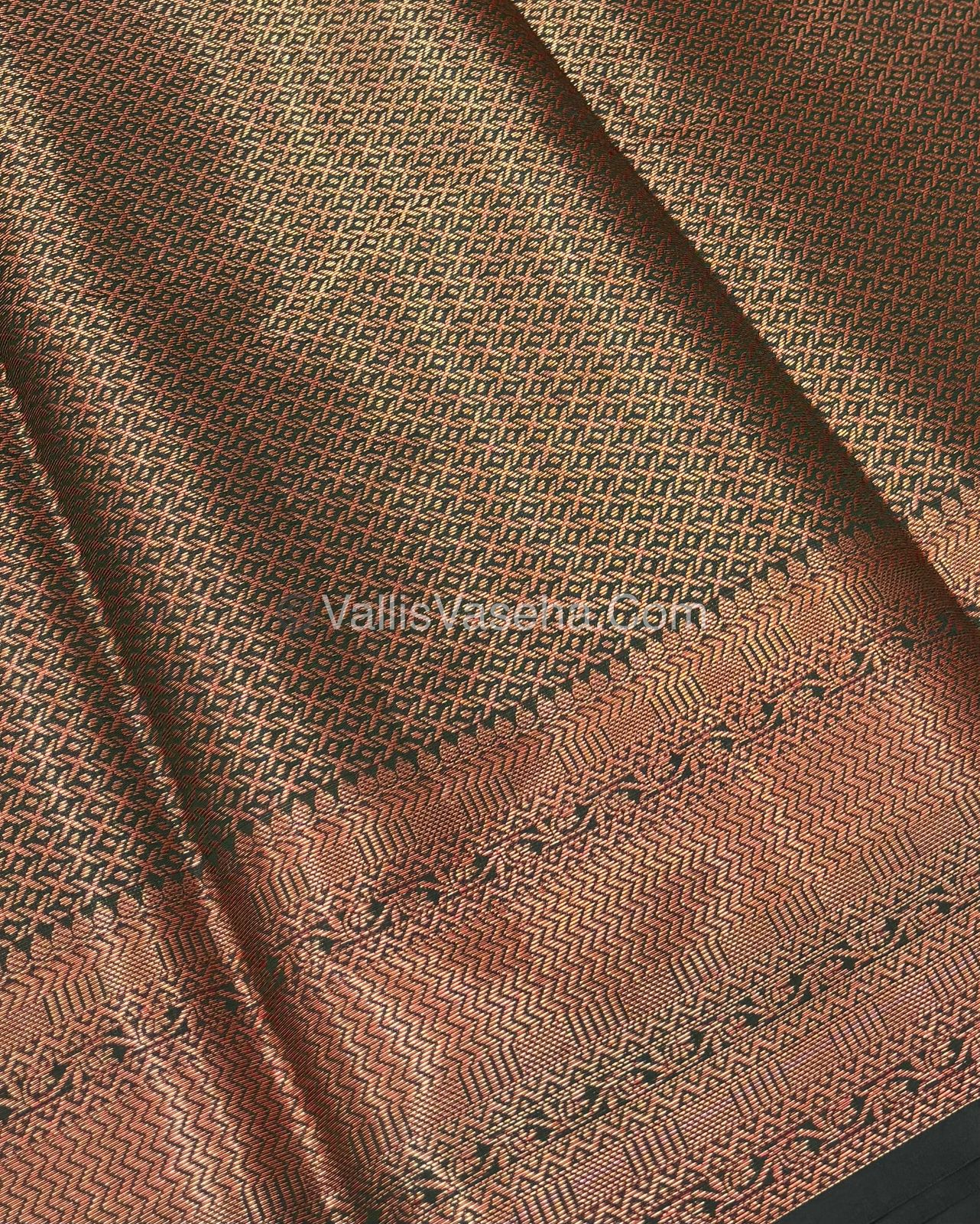 30% less - Offer Saree - semi Soft Silk Saree - VVDS005