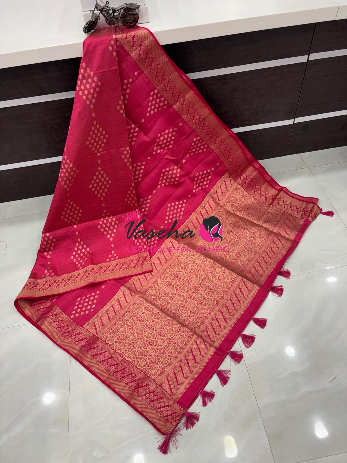 Semi Tussar Silk - Grand Pallu  - Pinkish Red Shade - VVSTS071