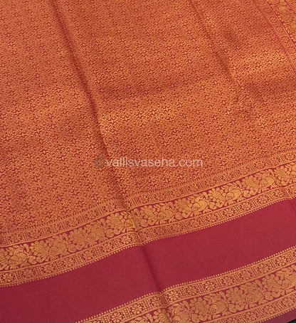 Kanchi Semi Silk - Green with Red - Mayil & Chakkaram design - VVKSS001