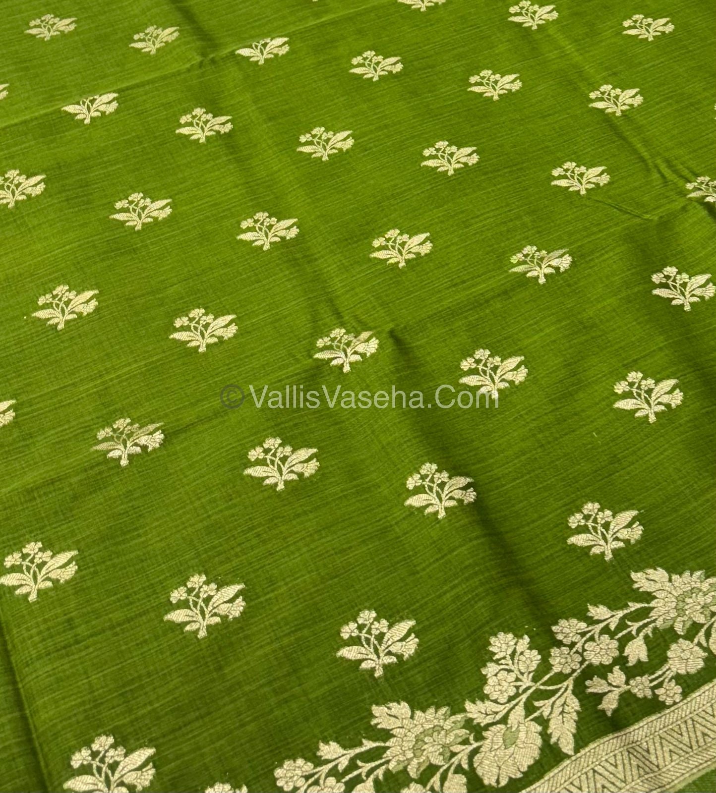 Banarasi - Heritage Silk - Semi Kathan Silk - Dark Green Shade - VVBHS008