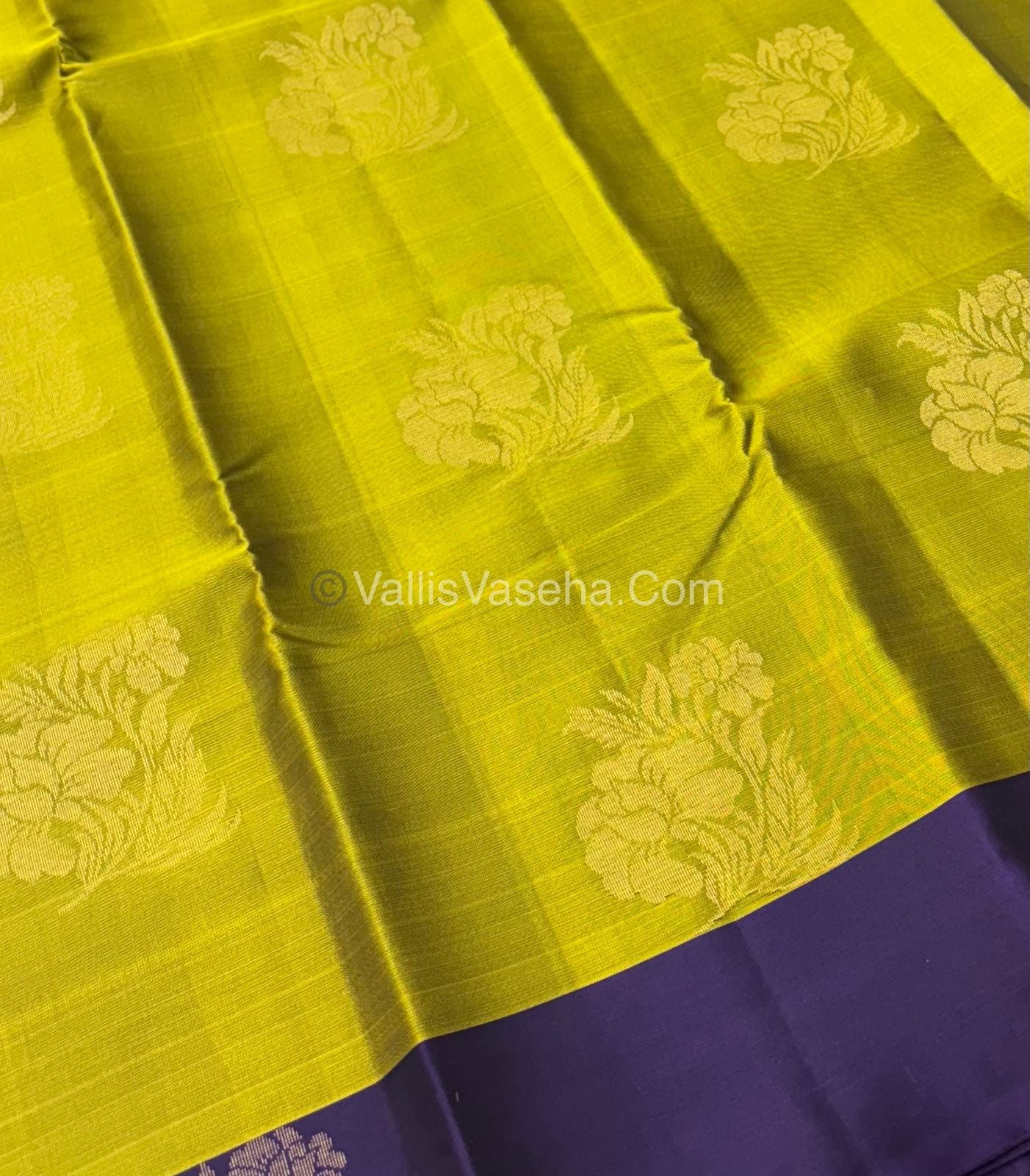 Half Mix - Pure Soft Silk Saree - VVPSS044