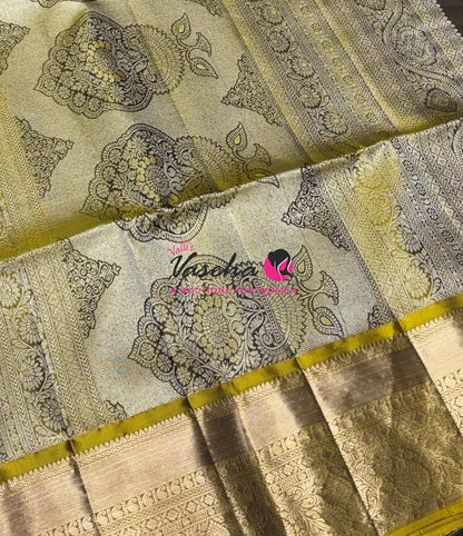 Half Mix - Pure Soft Silk Saree - Vairavoosi Design - Purple & Lemon Green - VVPSS147