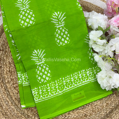 Pure Soft Mul Mul Cotton Sarees - VVMMC004
