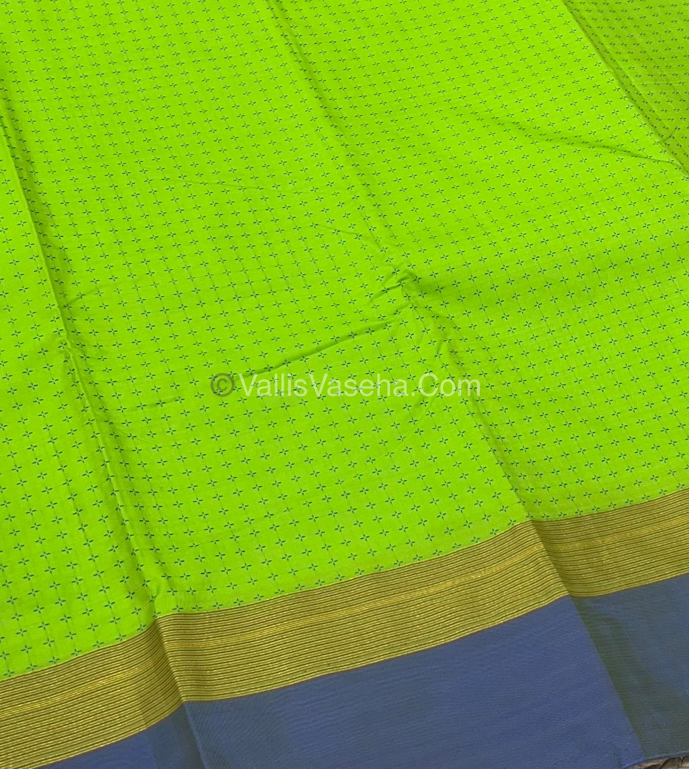 Semi Silk Saree - Plus Design Style - Contrast Pallu & Blouse or Running Pallu & Blouse - VVSS004