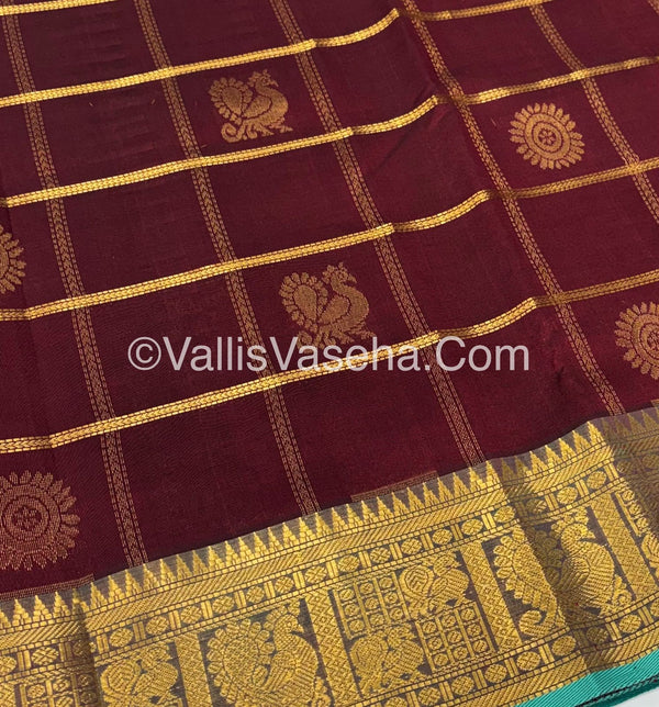 Pure Silk Cotton Saree - Mayil & Chakkaram Design -  Maroon With Blue Combo -VVMC003