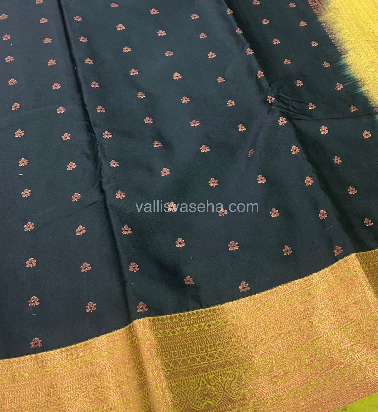Semi Kanchipuram Soft Silk - 1000 Butta - VVSSS008
