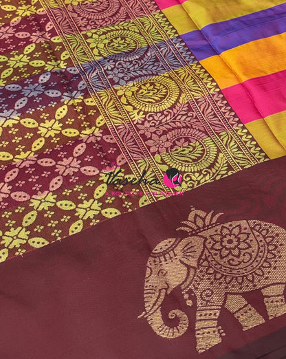 Semi Soft Silk  - Madras Checks Pattern - Maroon Shade  - VVSSS042