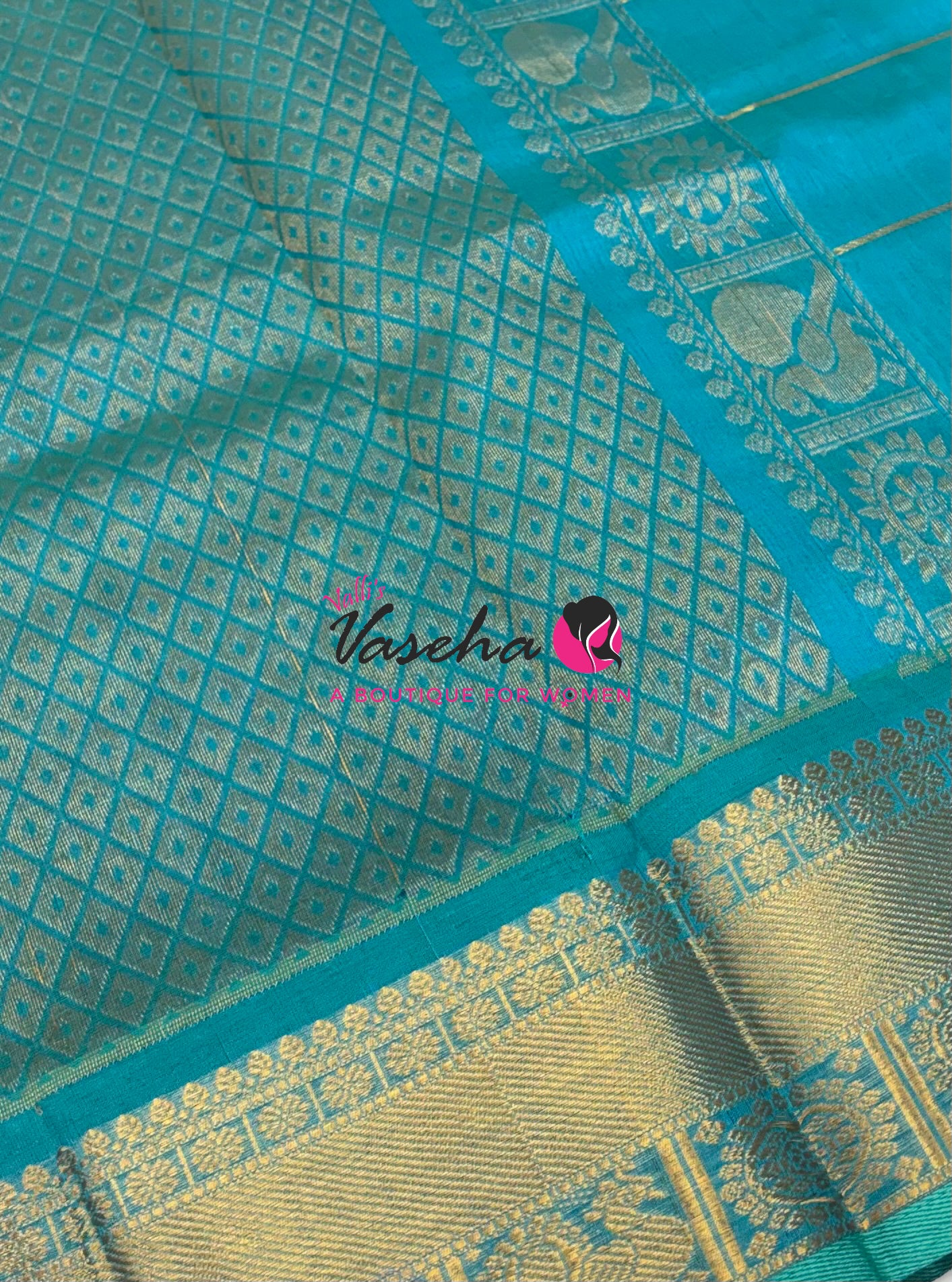 Pure Silk Cotton Saree - Mayil & Chakkaram Design - Blue  With Blue  Shade - VVMC001