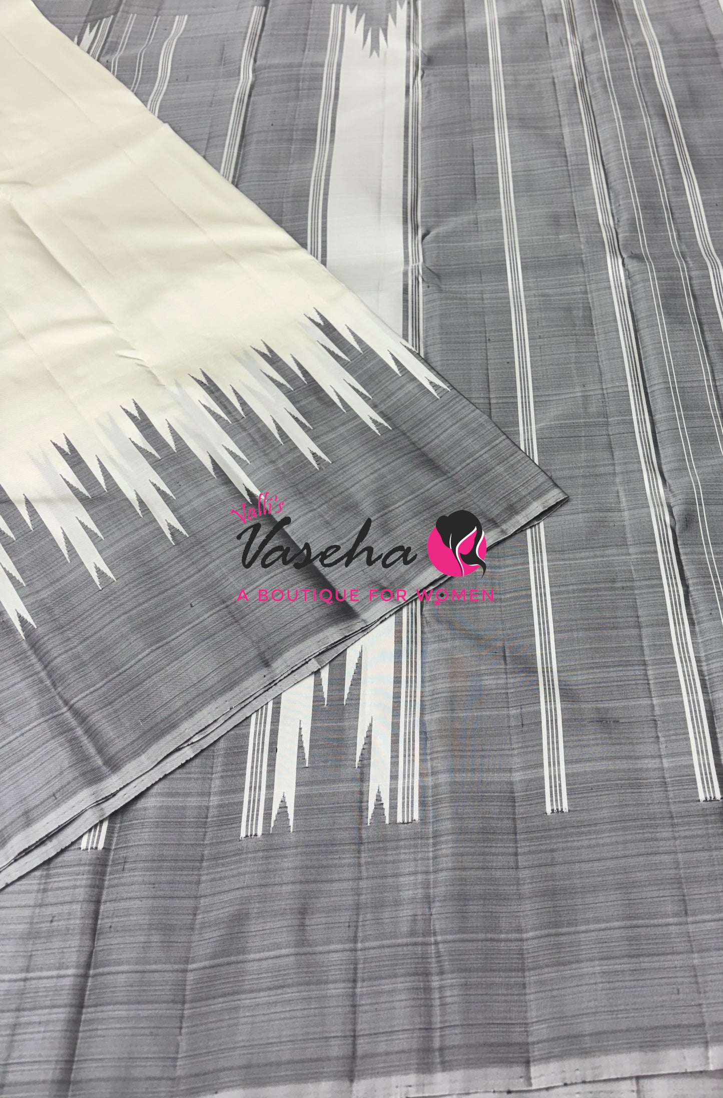 Pure Kanchipuram Silk Saree - Thalampoo - VVPS029
