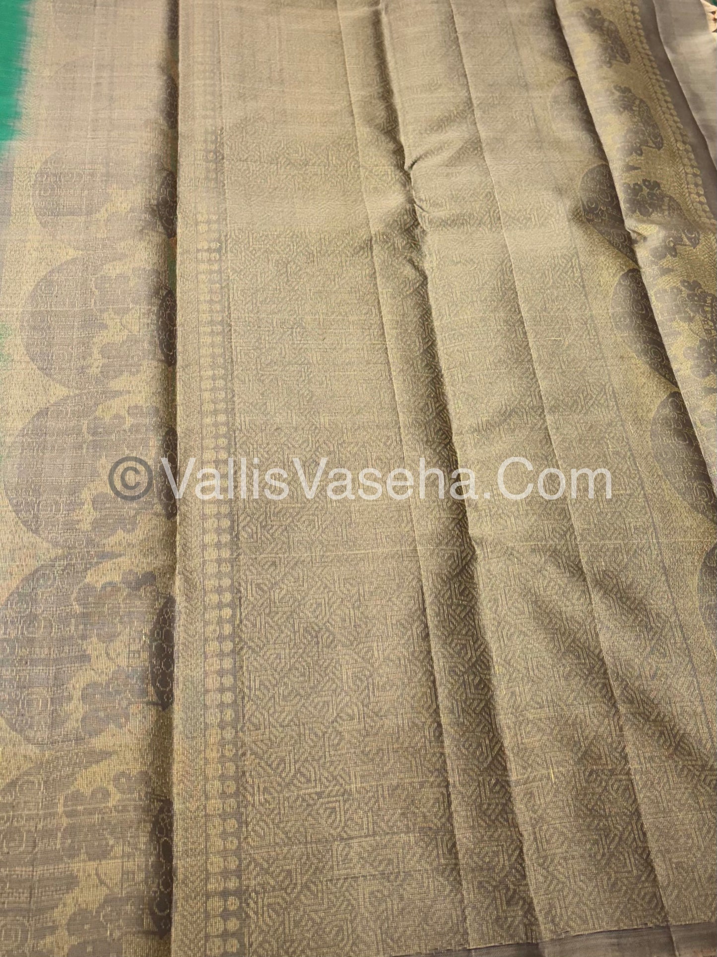 Half Mix - Pure Soft Silk Saree - VVPSS075