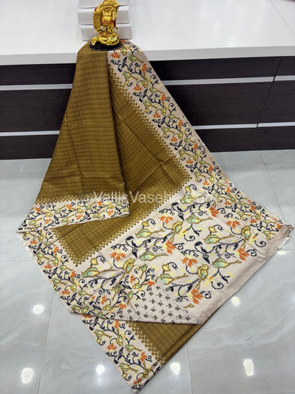 Semi Tussar Silk - Mehendi Green  With Cream Shade  - VVSTS039