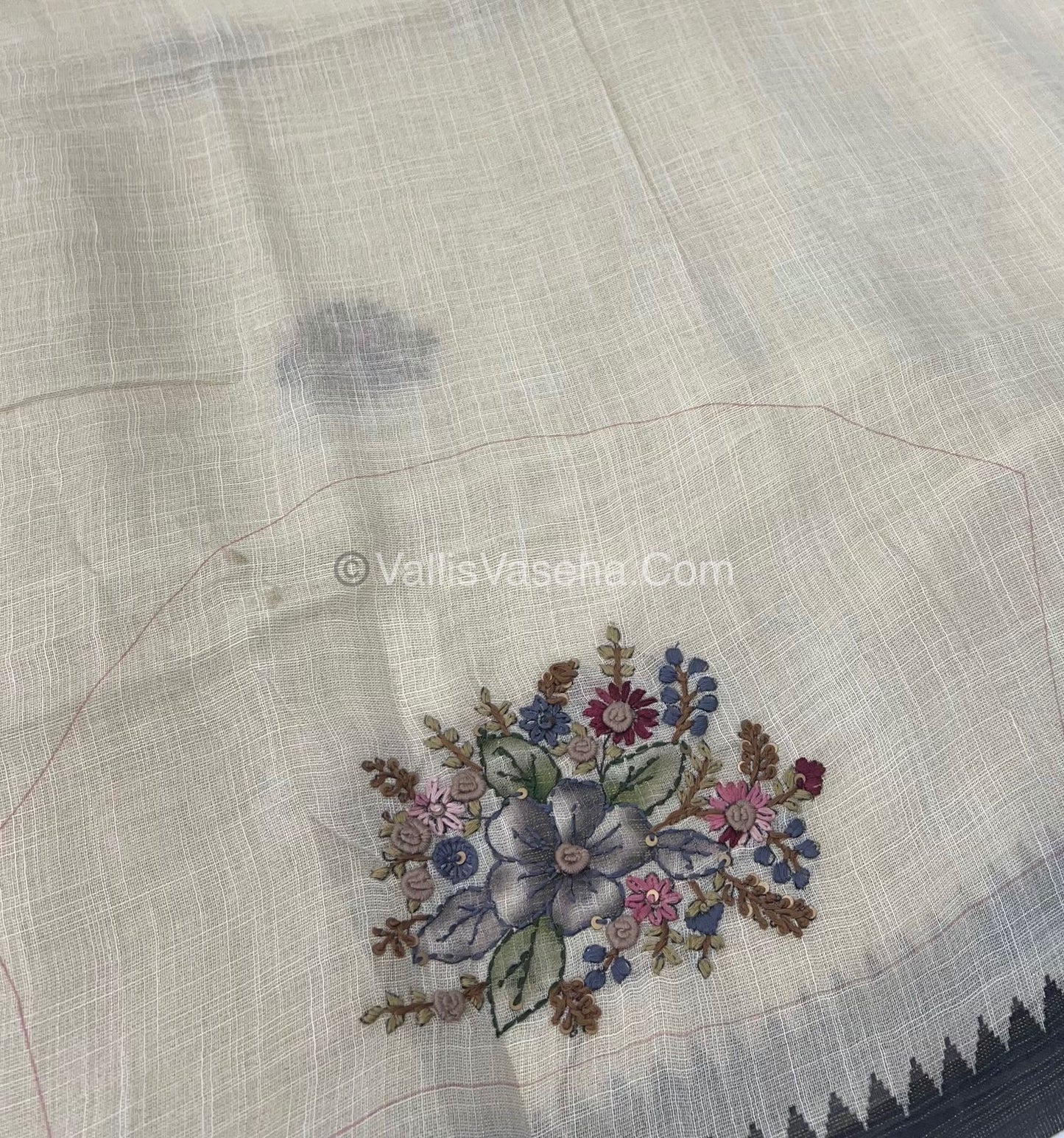 French Knot - Tissue Saree - Cream With Grey Shade - VVLFN001
