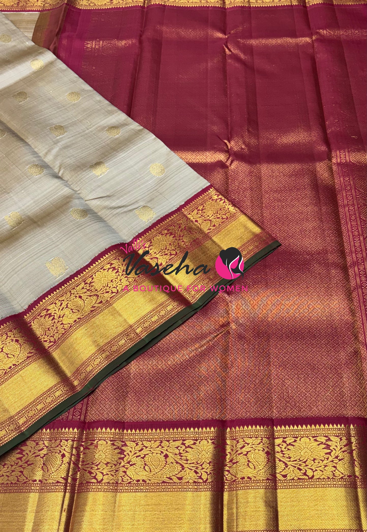 Pure Vintage Korvai Kanchipuram Silk Saree - Chikku & Maroon Combo - VVPS038