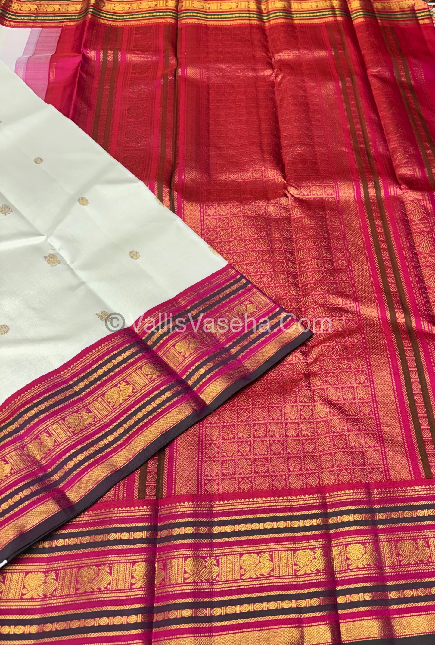 Pure Vintage Korvai Kanchipuram Silk Saree - Cream / Half White & Peachish Pink Combo - VVPS022