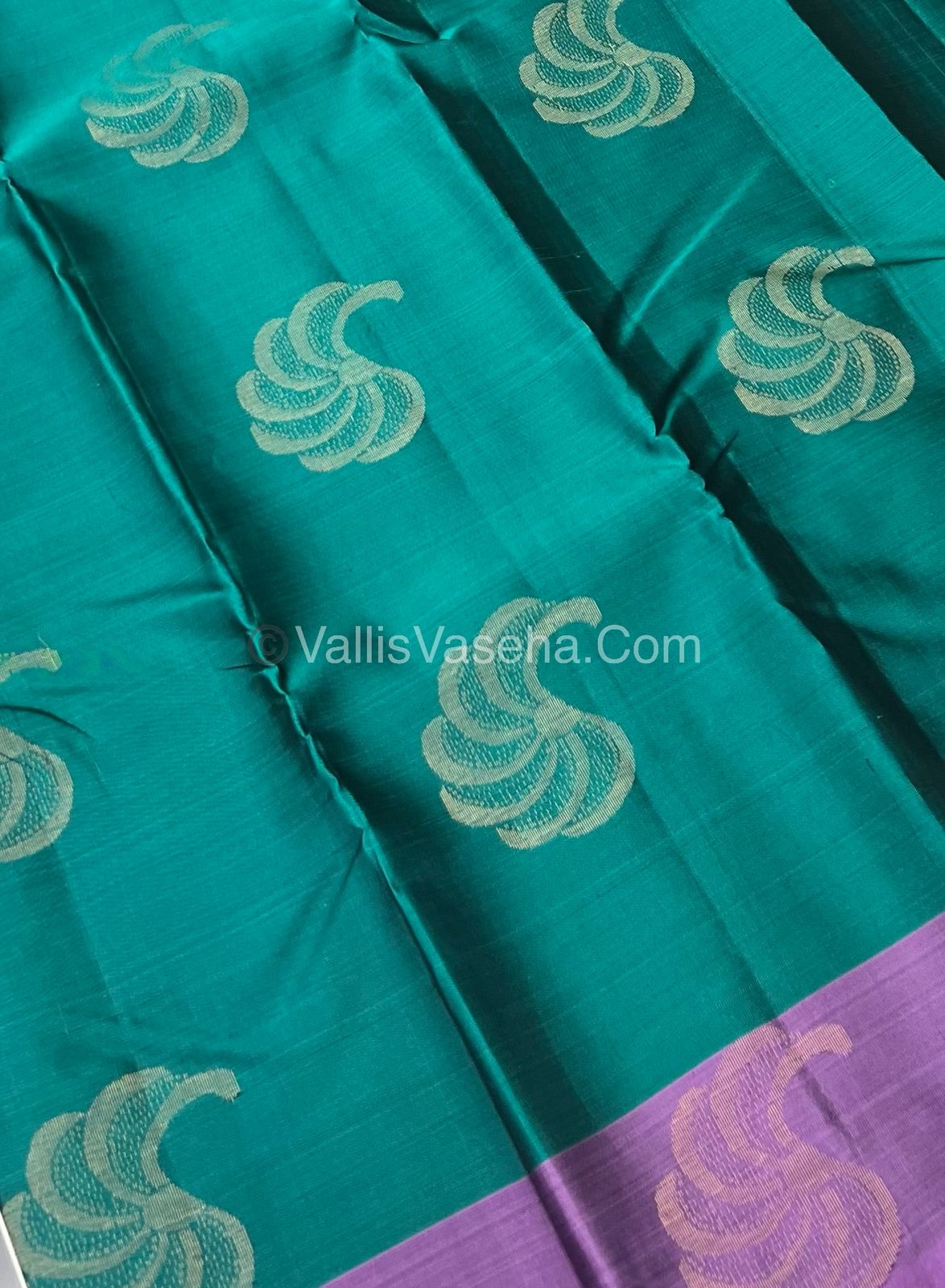Half Mix - Pure Soft Silk Saree - VVPSS030