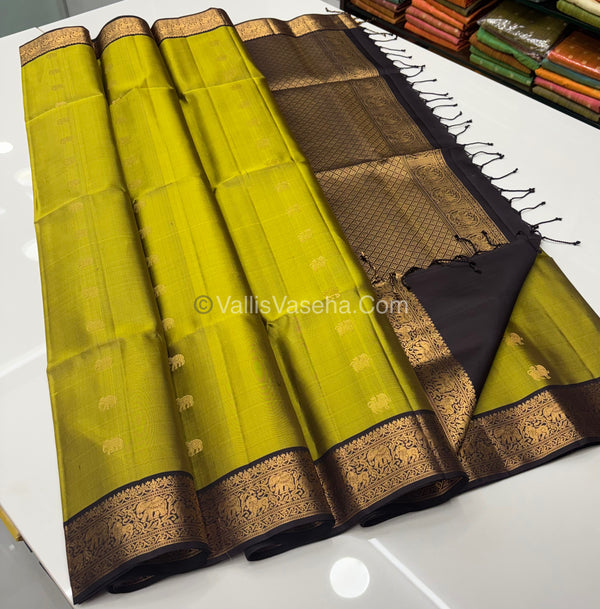 Pure Soft Silk Saree - Kanchi Border - Green With Wine Brown Shade - VVPSS015