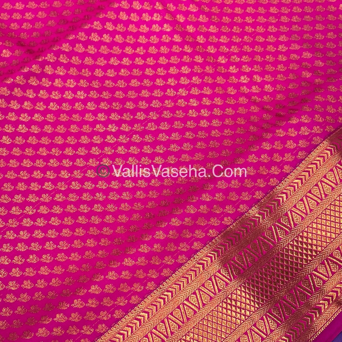 40% less - Offer Saree - Softy Silk   Saree - VVDS007