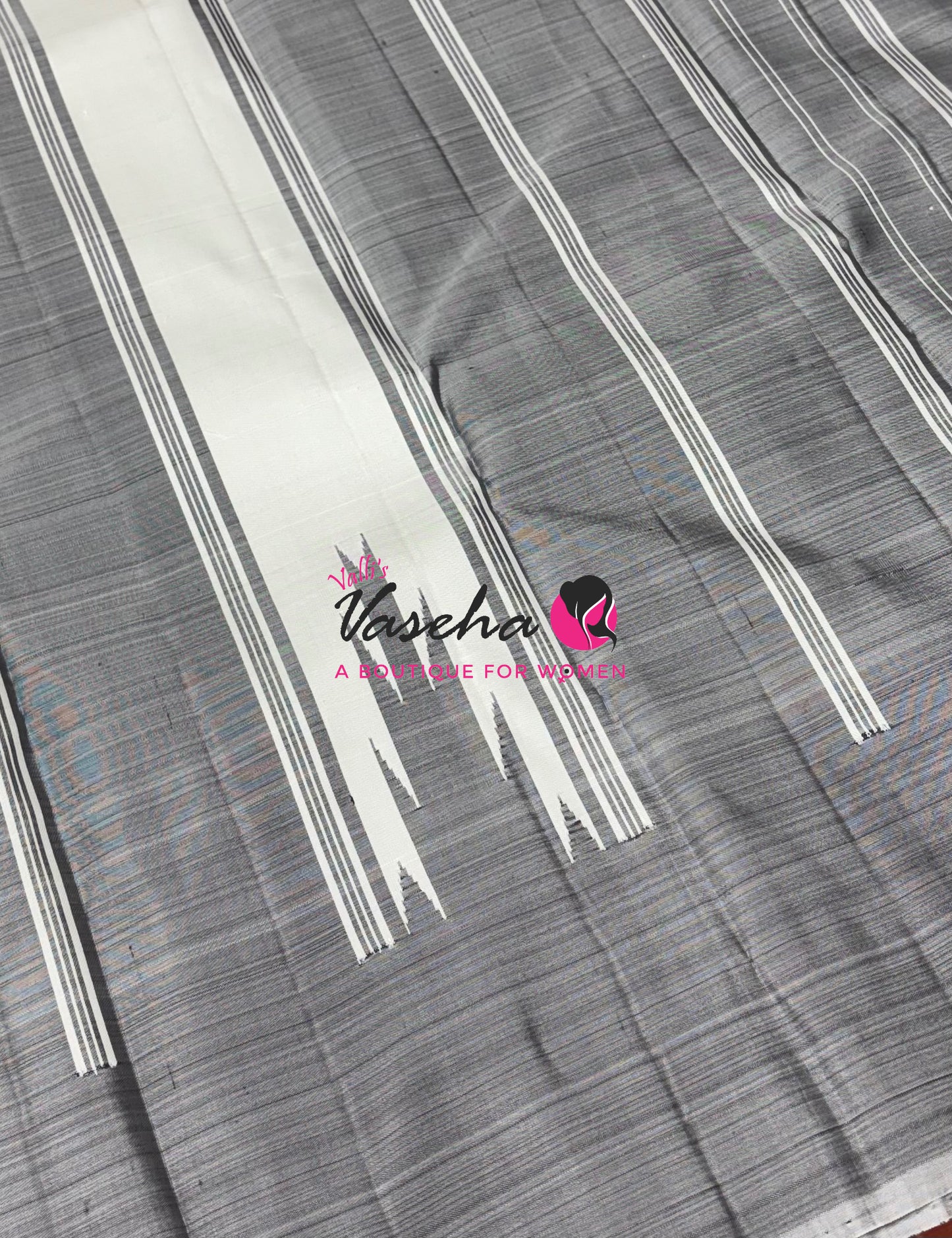 Pure Kanchipuram Silk Saree - Thalampoo - VVPS029