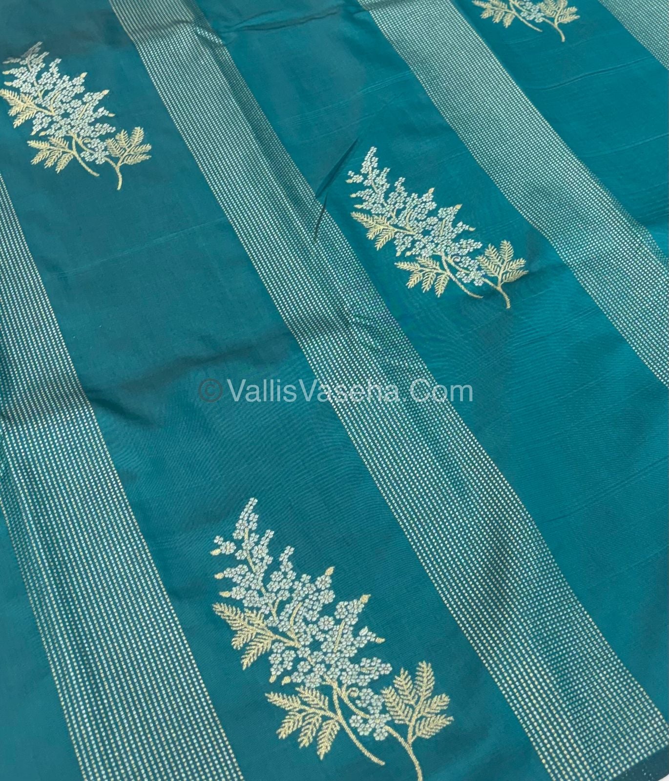 Semi Soft Silk - Border less - Peacock Blue Shade -VVSSS026