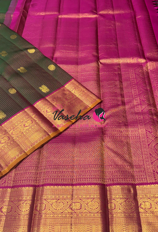 Pure Kanchipuram Silk Saree - Vairavoosi Design  - Mandhulir Green & Pink Combo - VVPS059