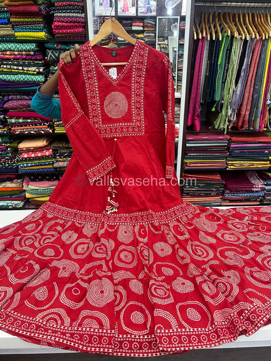 Anarkali - Red Shade - Salwar, Kameez & Duppatta(3pc)- Fancy Cotton - VVRAS001