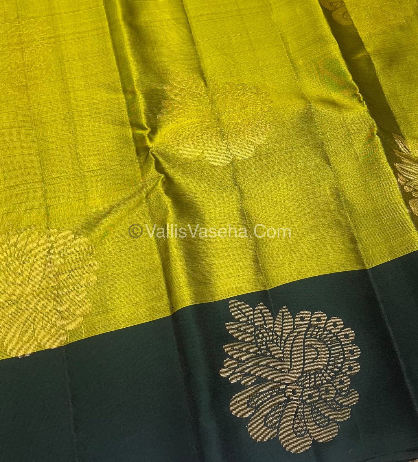 Half Mix - Pure Soft Silk Saree - VVPSS054