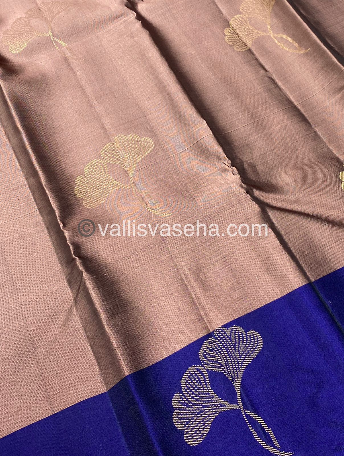 Half Mix - Pure Soft Silk Saree - VVPSS030