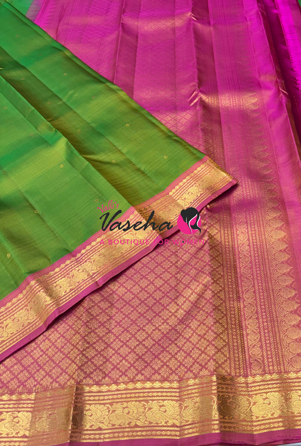 Pure Kanchipuram Silk Saree - Green with Peach - VVPS031
