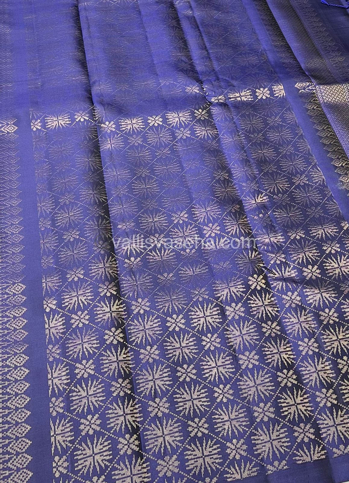 Half Mix - Pure Soft Silk Saree - VVPSS030