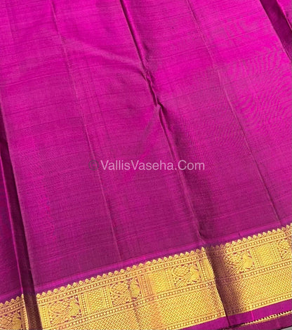 Pure Kanchipuram Silk Saree - Green with Pink Combo - VVPS021