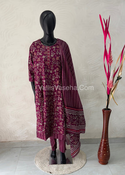 Ready Made - Anarkali - Salwar, Kameez & Duppatta(3pc)- Printed Cotton - VVAS006