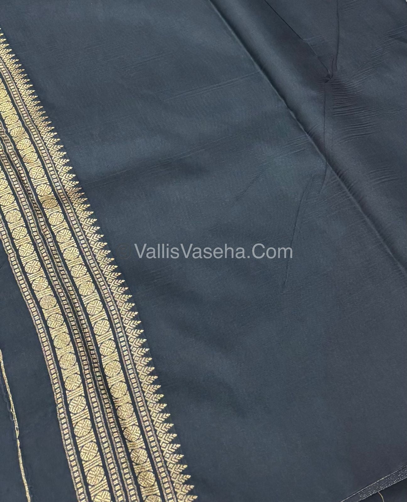 Semi Soft Silk - Border less - Black Shade -VVSSS026